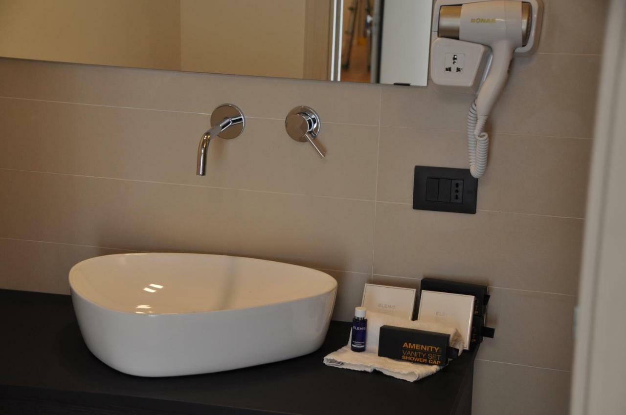 Eva Luxury Rooms Cagliari Exterior foto